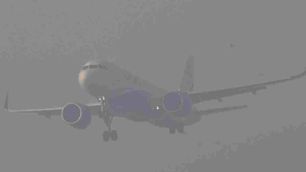 போகிப் பண்டிகை எதிரொலி: சென்னையில்  விமானங்கள் ரத்து 