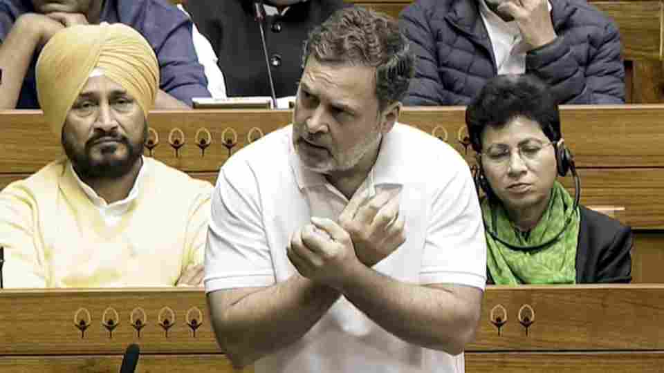 ராகுல் காந்திக்கு எதிராக இன்று  உரிமை மீறல் நோட்டீஸ்