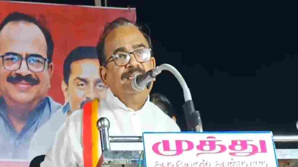 நயினார் நாகேந்திரன் பகிரங்க மன்னிப்பு கேட்க நாஞ்சில் சம்பத் வலியுறுத்தல்!