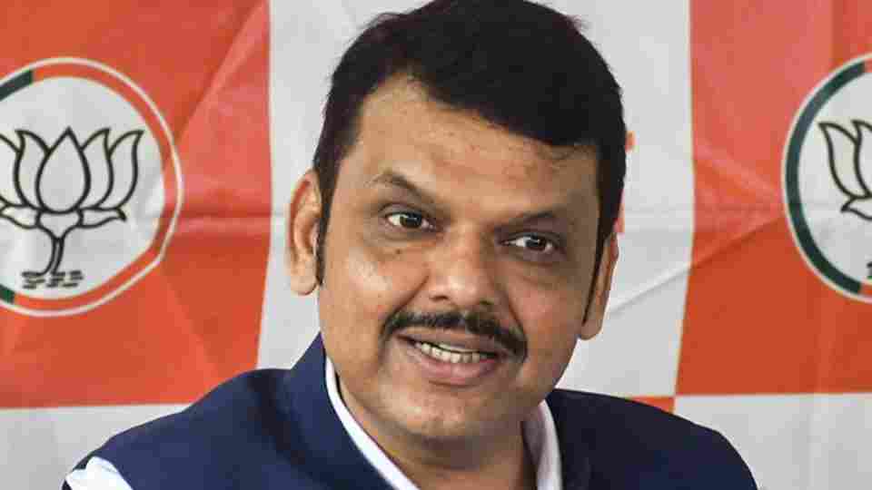 மகாராஷ்டிரா அரசு அதிரடி - முஸ்லிம்களுக்கான இடஒதுக்கீடு ரத்து