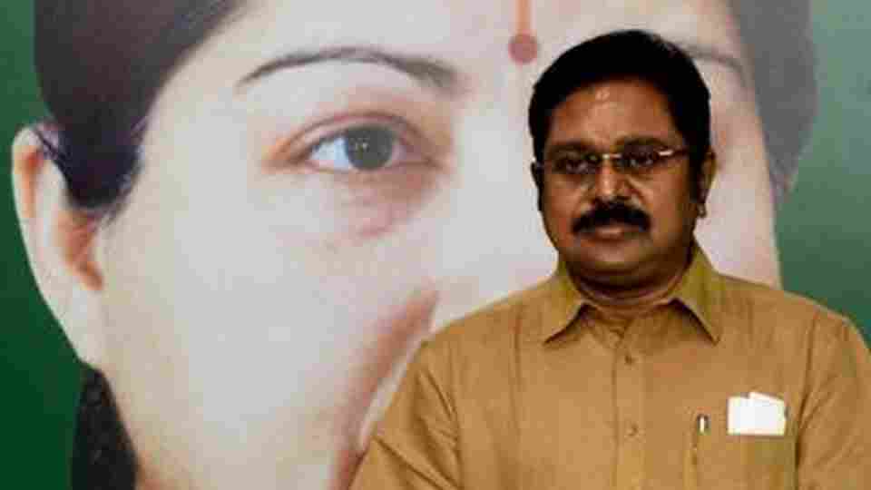 தமிழக மக்களை அரண்போல காத்திட்டவர் ஜெயலலிதா- டி.டி.வி.தினகரன் புகழாரம்