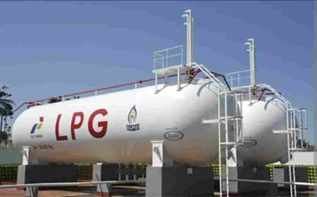 LPG உற்பத்தியை அதிகரிக்கr எண்ணெய் சுத்திகரிப்பு நிலையங்களுக்கு ஆணை 