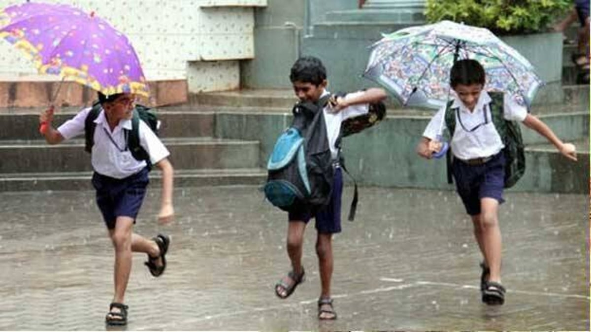 புயலால் ரயில்கள் நிறுத்தம்- ராமேஸ்வரத்தில் பள்ளிகளுக்கு விடுமுறை