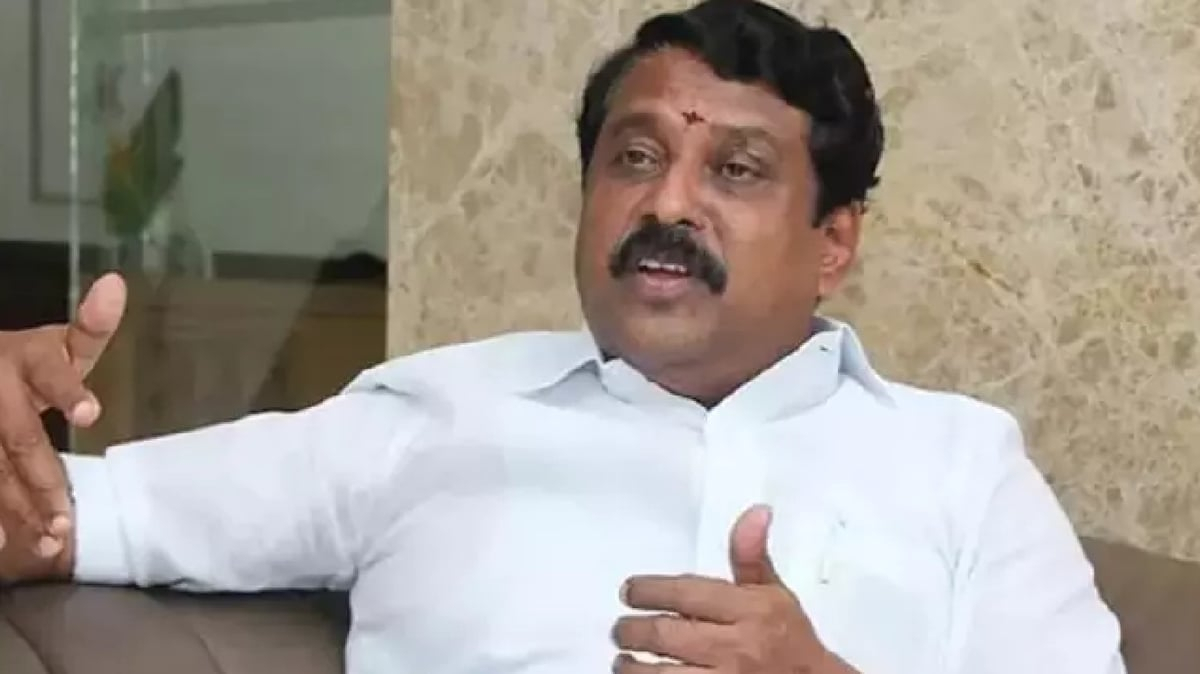 முதல்வர் தொகுதியில் 10,000  இறந்தவர்களின் ஓட்டுகள்- நயினார் நாகேந்திரன் பேட்டி