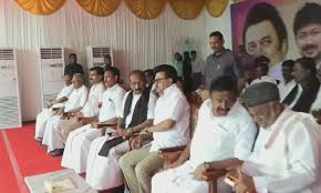 வைகோ நடைபயணத்தை தொடங்கி வைத்தார் மு.க.ஸ்டாலின்!