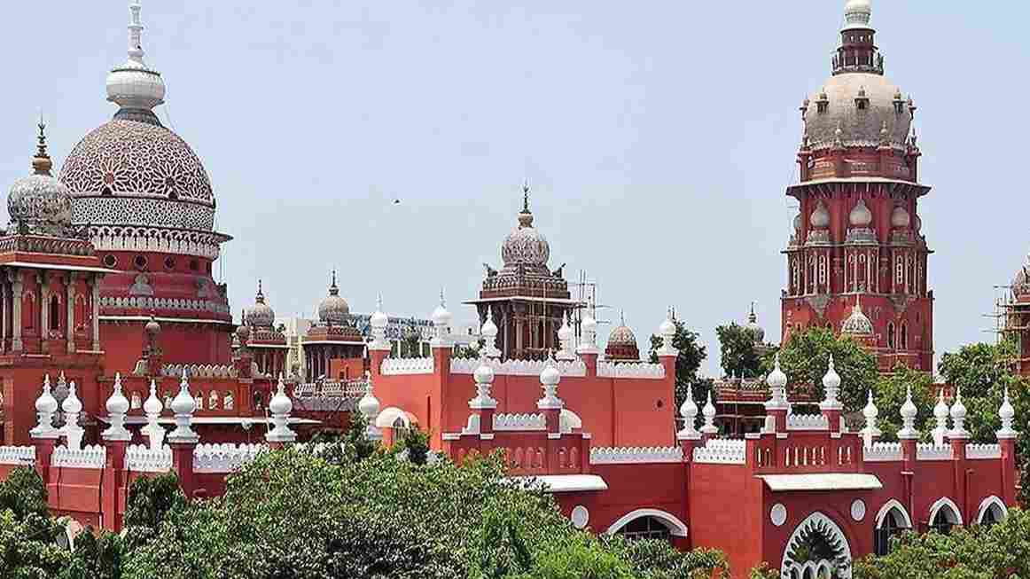 தனித் தொகுதிகளில் வேற்று மதத்தவர் போட்டியிடுவதை தடுக்கக் கோரிய வழக்கு: ஐகோர்ட் தள்ளுபடி: