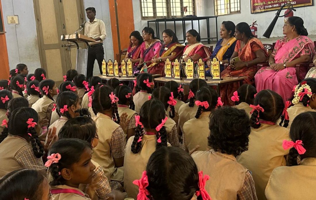 பள்ளி மாணவிகளுக்கு தீயணைப்பு பாதுகாப்பு பயிற்சி* 
