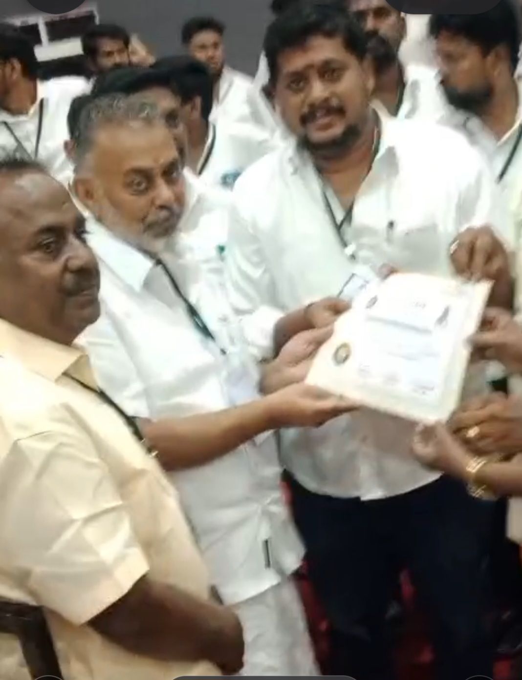 யாதவர் கல்லூரி செயற்குழு தேர்தலில் கே பி எஸ் கண்ணன் அணி வெற்றி 